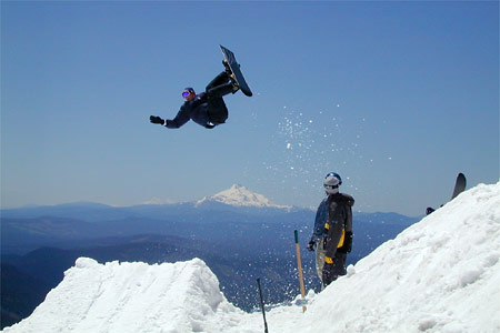 Boarder Lines Photo