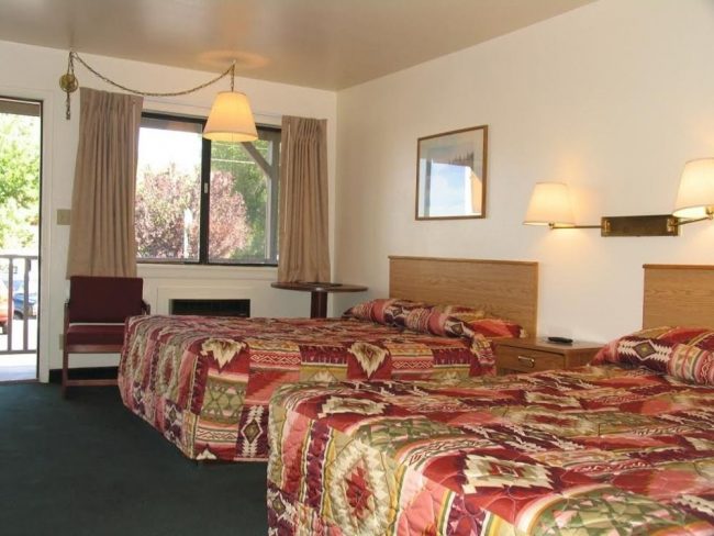 The Virginian Motel