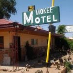 Mokee Motel