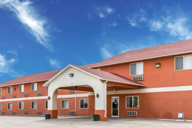 Rodeway Inn & Suites