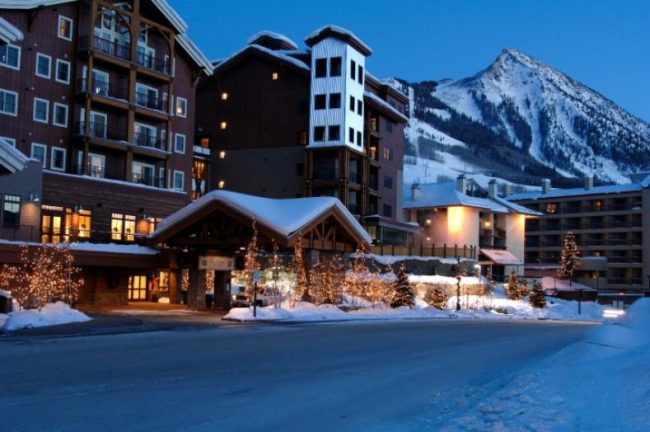 Mountaineer Square Lodge